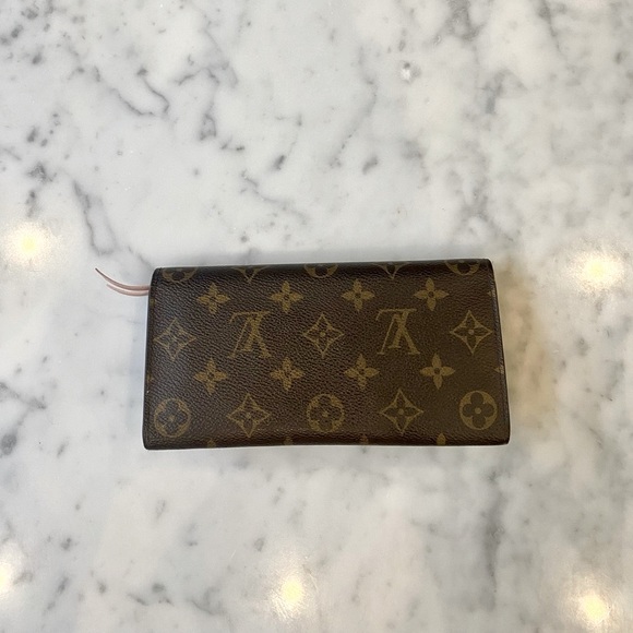 Louis Vuitton Emilie Wallet 🎀 Rose Ballerine - Picture 4 of 11